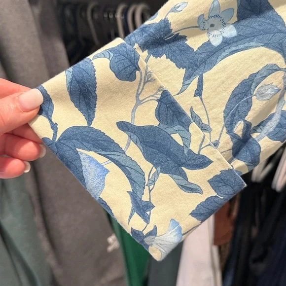 TUCKERNUCK

Bonnie Blossom Megan Dress - Picture 4 of 8